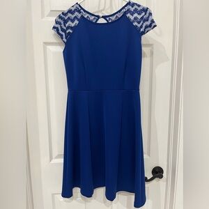 Satiny look dress for nice evening out or cruise.